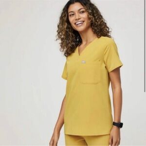 FIGS Catarina • Small • Light Gold